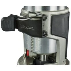 Makita RT001GM205 40 V Max Boven- En Kantenfrees 20 Makita RT001GM205 40 V Max Boven- En Kantenfrees -Makita Shop Nederland RT001GM205 F 004