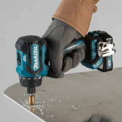 Makita DF032DZJ 12 V Max Boor-/schroefmachine -Makita Shop Nederland df032d dt3 1 1